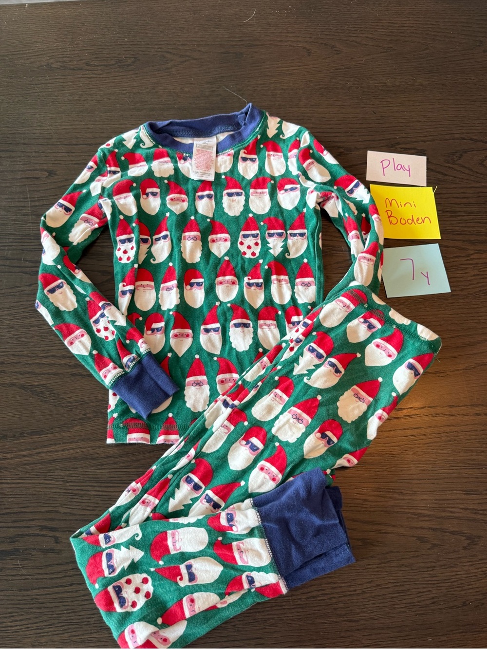 7y Mini Boden Kids' Green Santa Print Pajama Set
